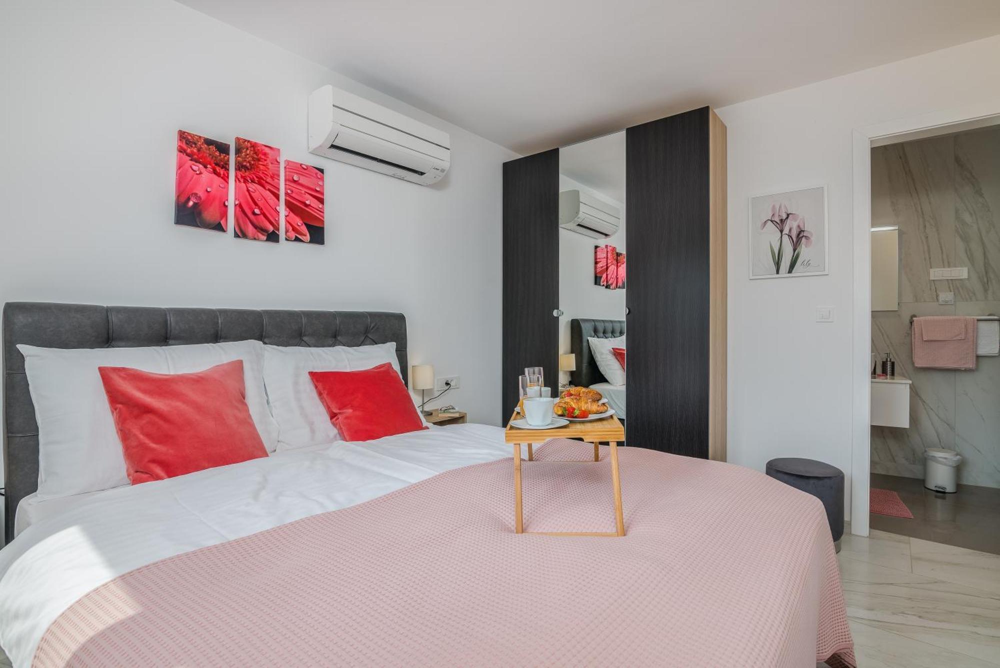 Modern Apartments Elle Malinska Вантачичі Екстер'єр фото