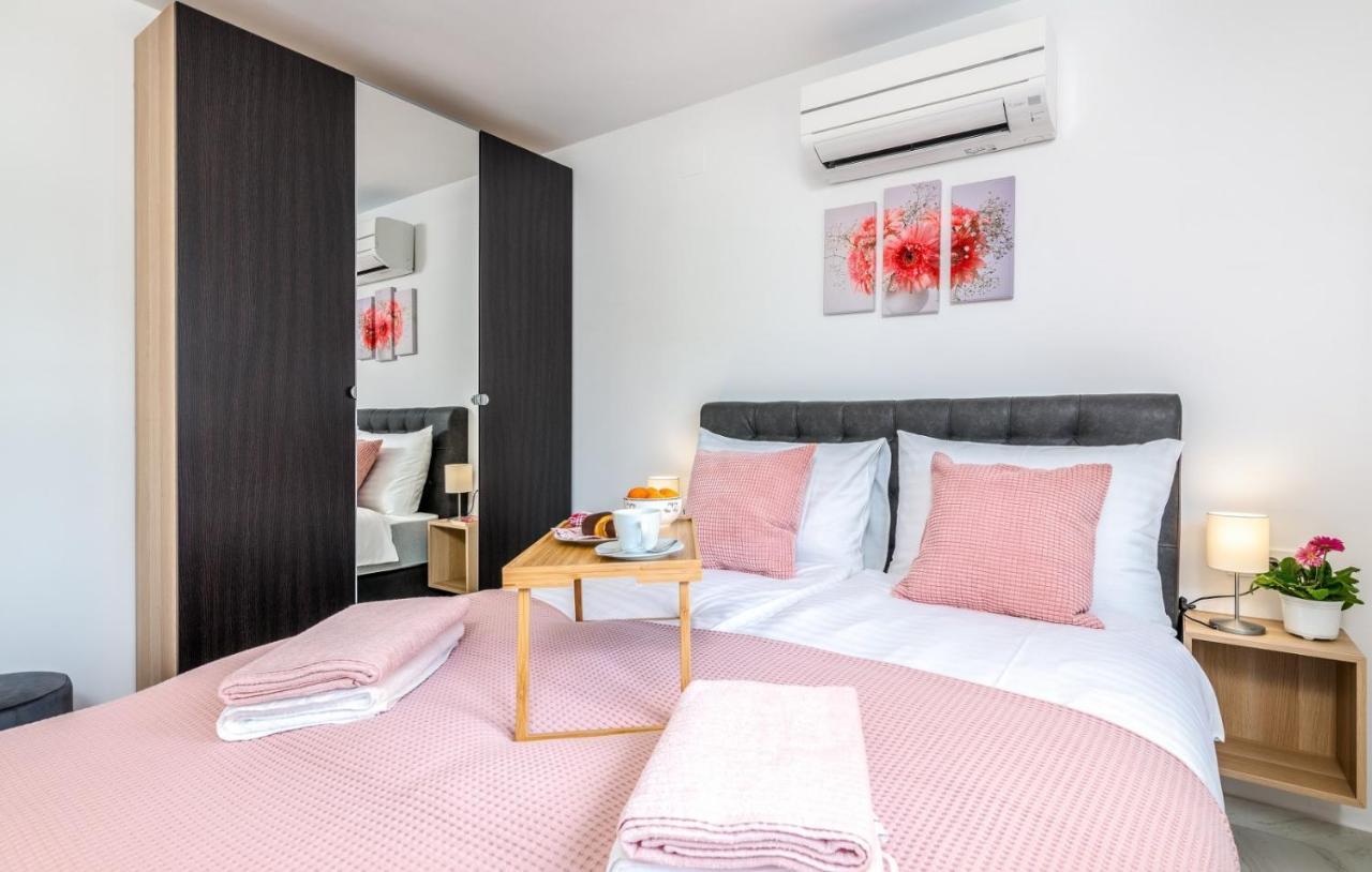 Modern Apartments Elle Malinska Вантачичі Екстер'єр фото